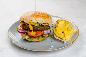 Burger Falafel - dobre jedzenie w Krakowie - restauracja wegetariańska